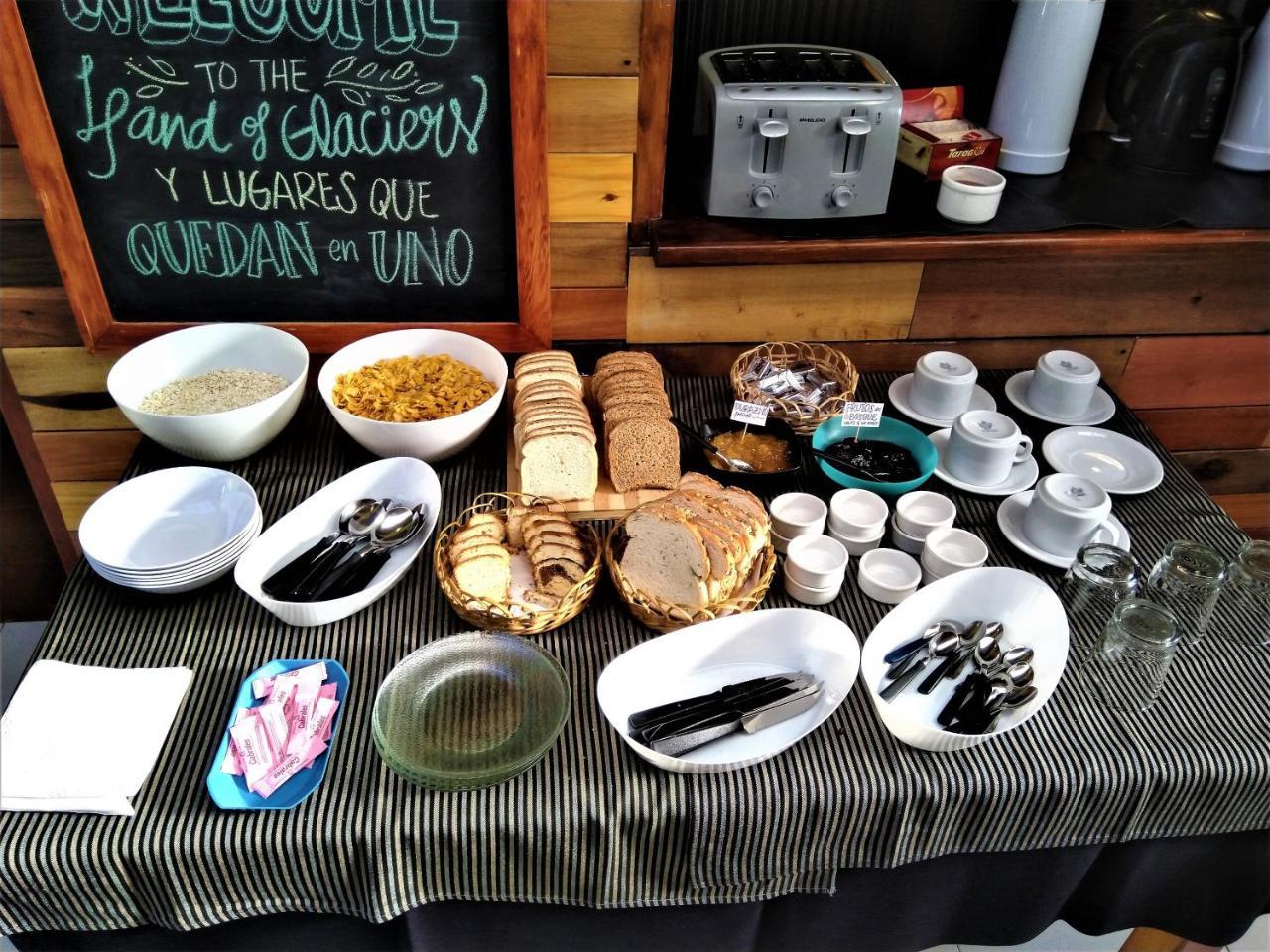 Patagonia Republic Hostel 엘 칼라파테 외부 사진